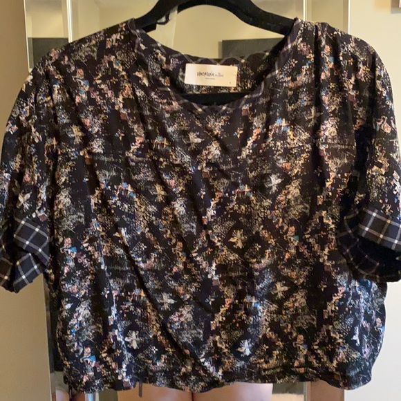 multicoloured pattern tshirt - Picture 1 of 3